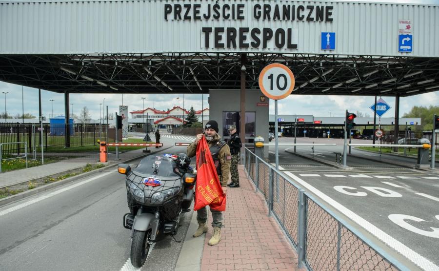 Słowacki członek klubu motocyklowego "Nocne Wilki"