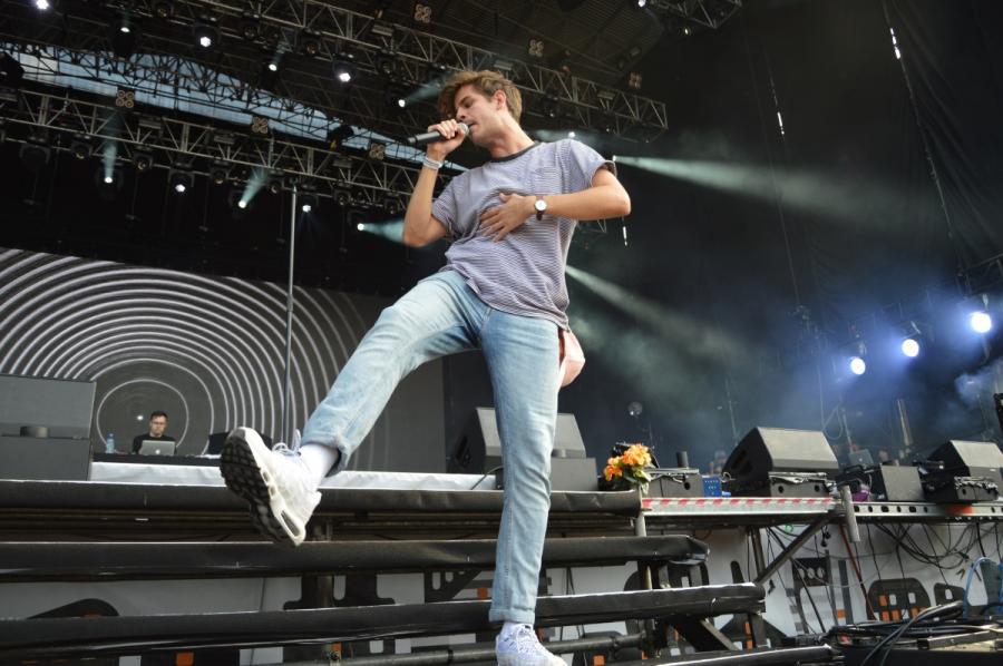 Taco Hemingway podczas koncertu na Orange Warsaw Festival. 2 czerwca 2018