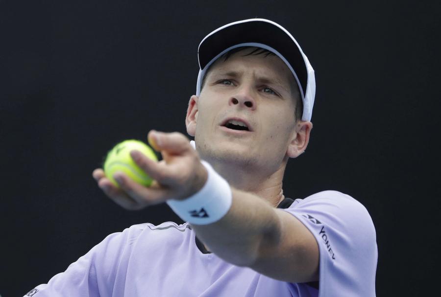 Zdjęcia: Australian Open: Hurkacz odpadł w pierwszej rundzie, ale napsuł krwi faworyzowanemu