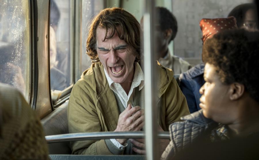 "Joker" w kinach od 4 października. © 2019 Warner Bros. Entertainment Inc