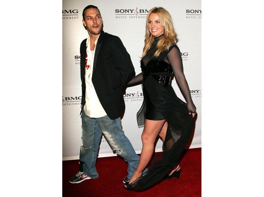 Britney Spears urodziła dwóch synów Kevinowi Federline'owi.