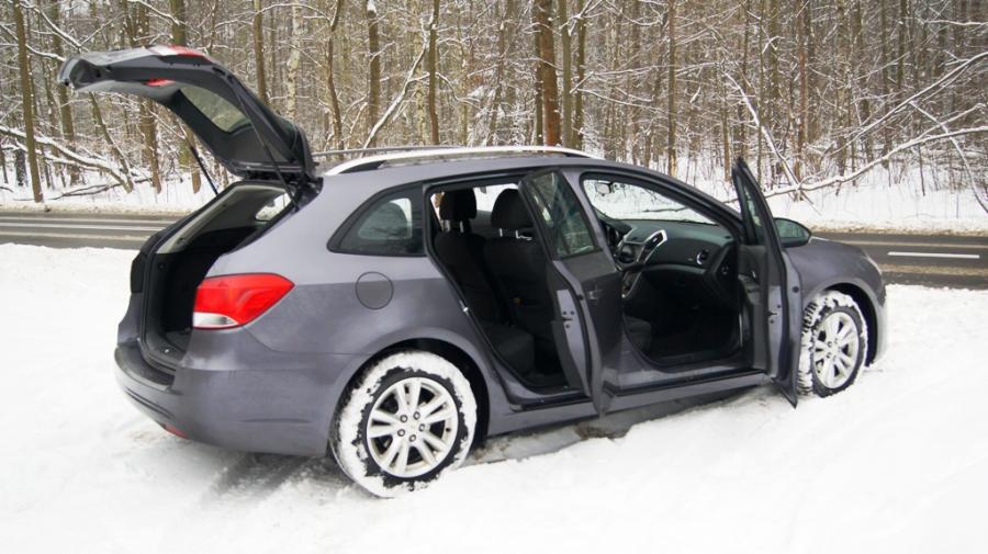Chevrolet cruze kombi