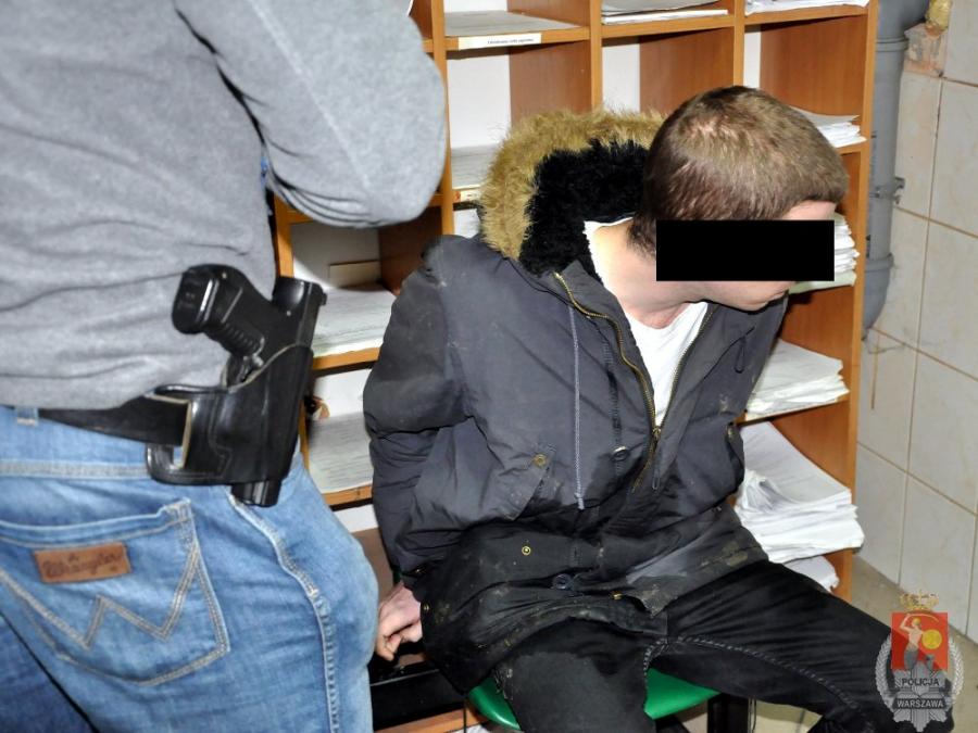 Podpalacz samochodów wpadłna gorącym uczynku