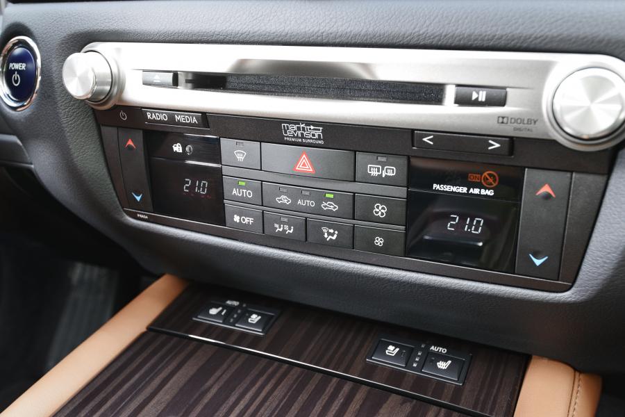 Lexus GS 300h - zdjęcie poglądowe