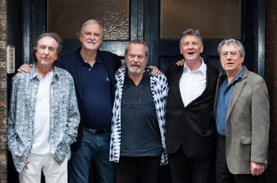 Grupa Monty Python na konferencji prasowej poświęconej show w Londynie