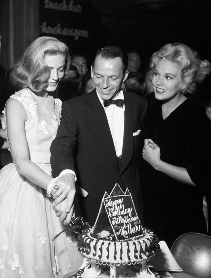 Lauren Bacall, Frank Sinatra i Kim Novak w 1956 roku