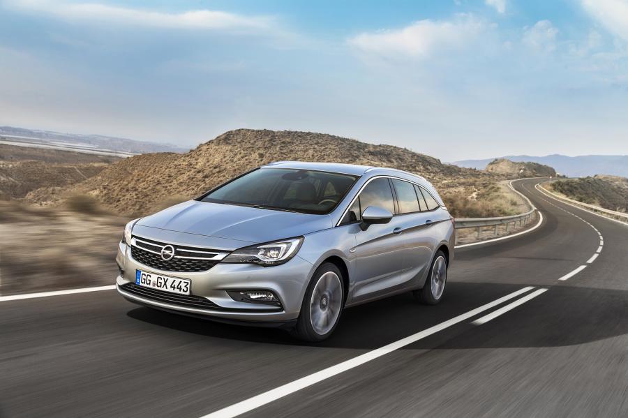 Opel astra sports tourer