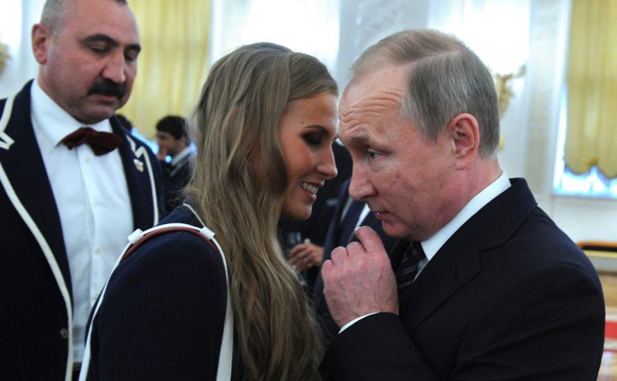 Putin obdarował rosyjskich olimpijczyków nowymi BMW